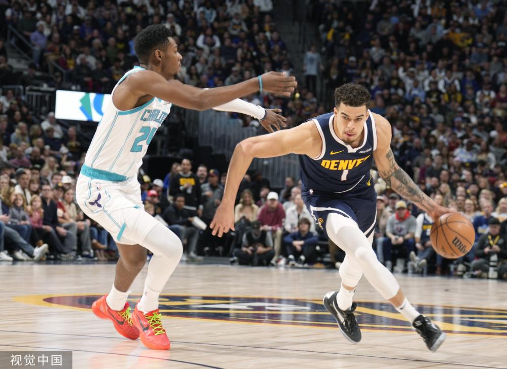 海外版肩负 海外版肩负